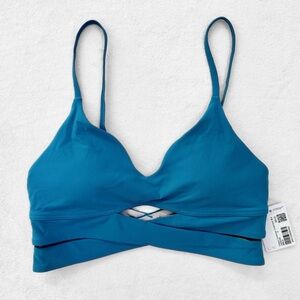 NWT Lululemon V-Neck Crossover Underband Bra – Marlin – Size 6
